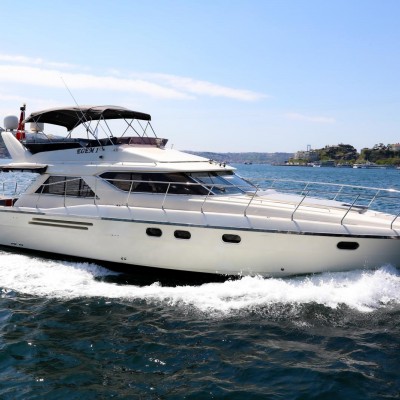 Luxury Private Yacht Rental